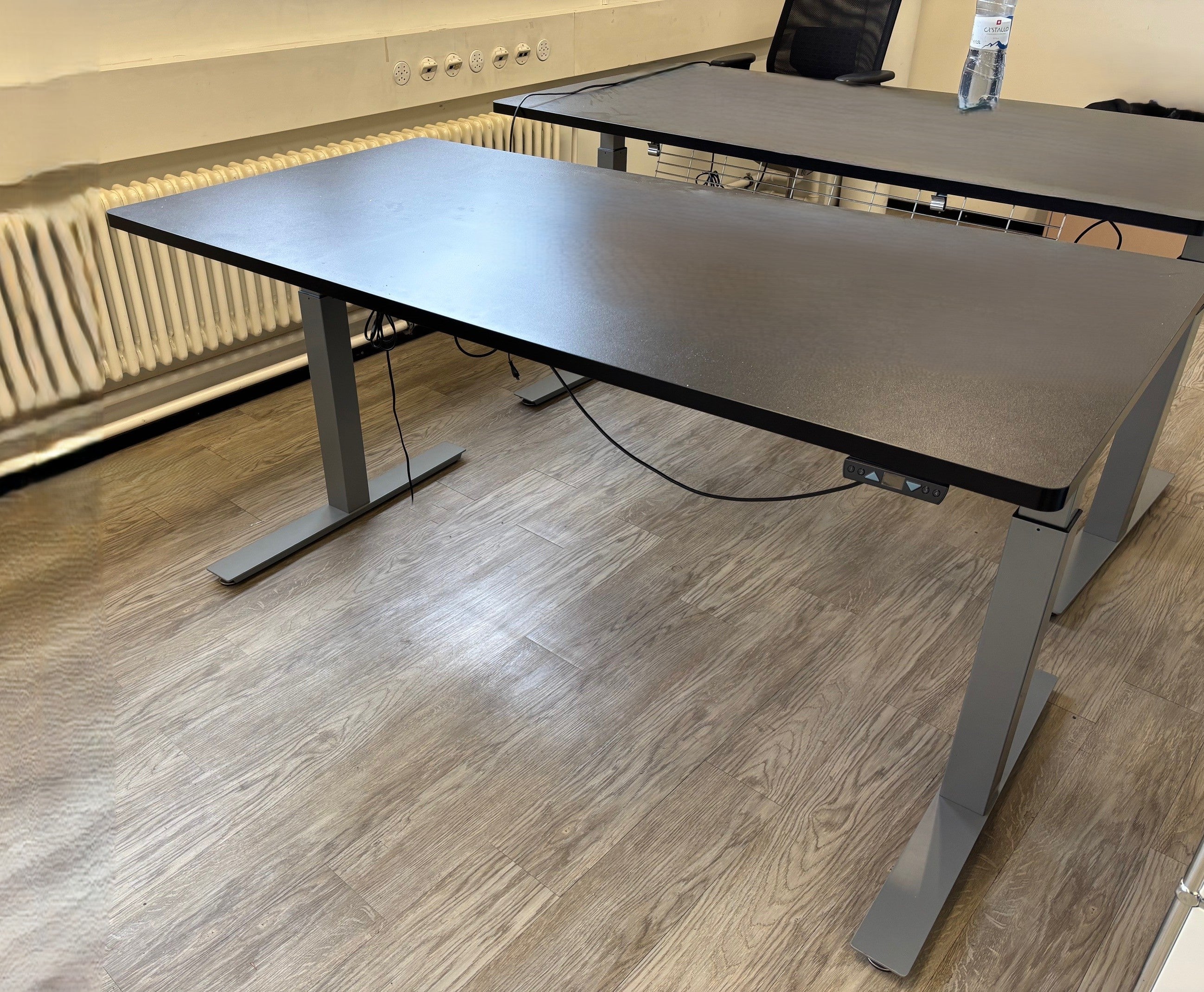 SOLDES : Bureau ECCO réglable en hauteur, blanc, 135 x 70 cm