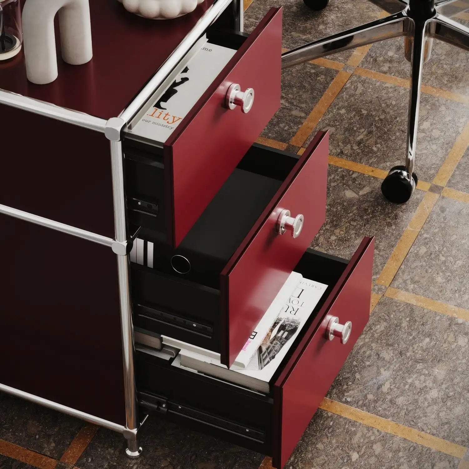 Schreibtischcontainer in Rot mit 3 Schubladen