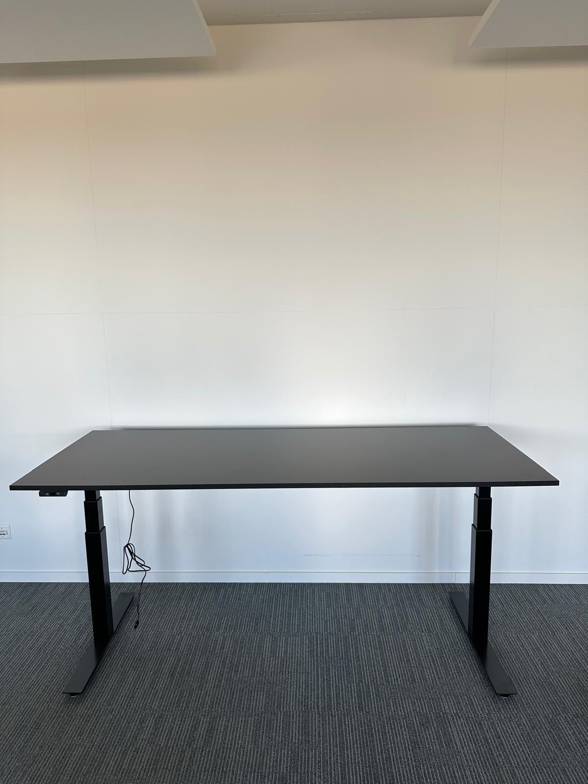 SOLDES : Buffet 77x40x125cm – RAL 2004