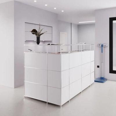 Spacious L-shaped reception desk