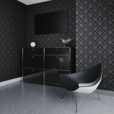 Black chest of drawers with 6 drawers