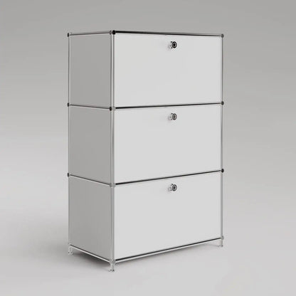 White chest of drawers with 3 drawers