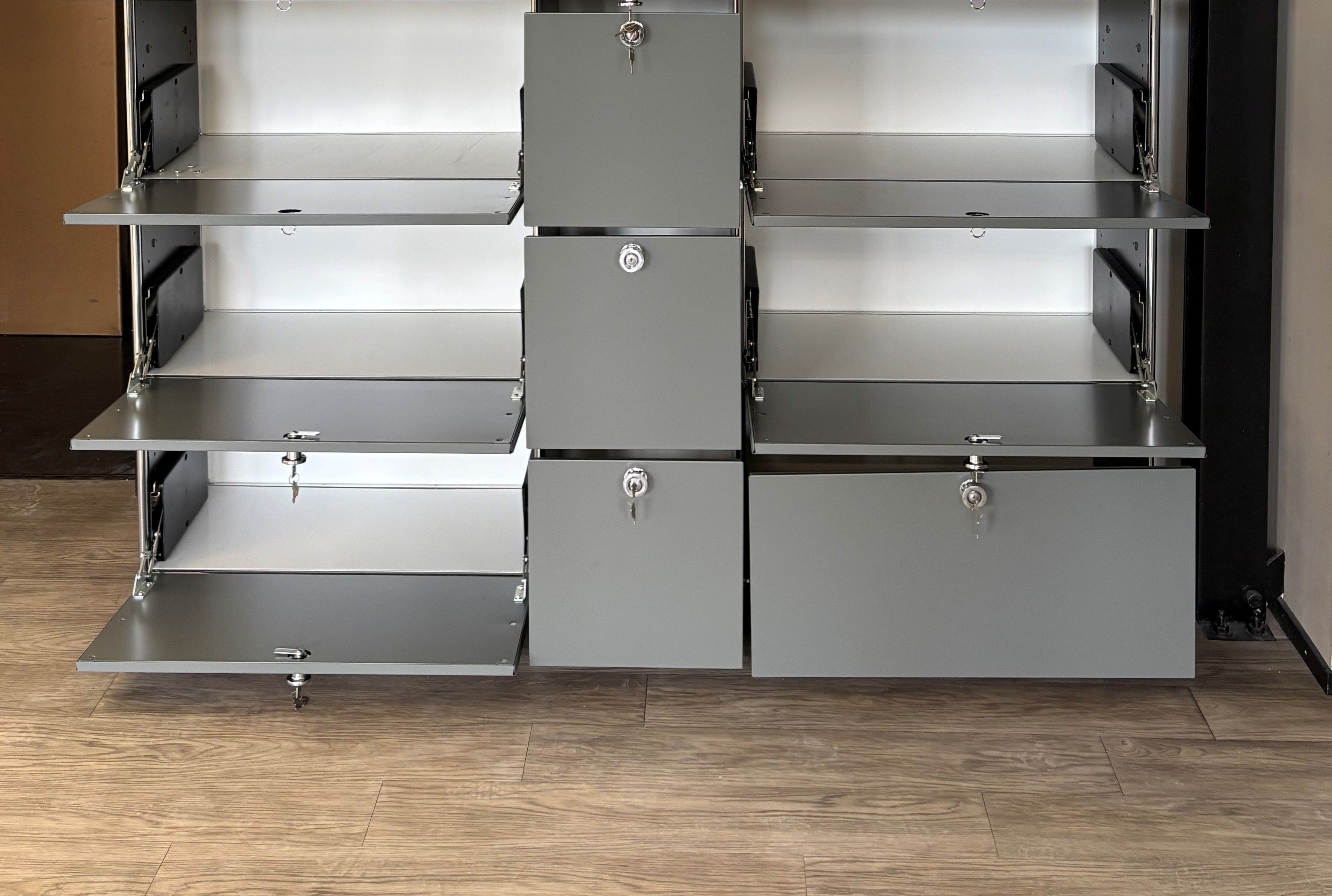 SOLDES : Buffet 77x40x125cm – RAL 2004