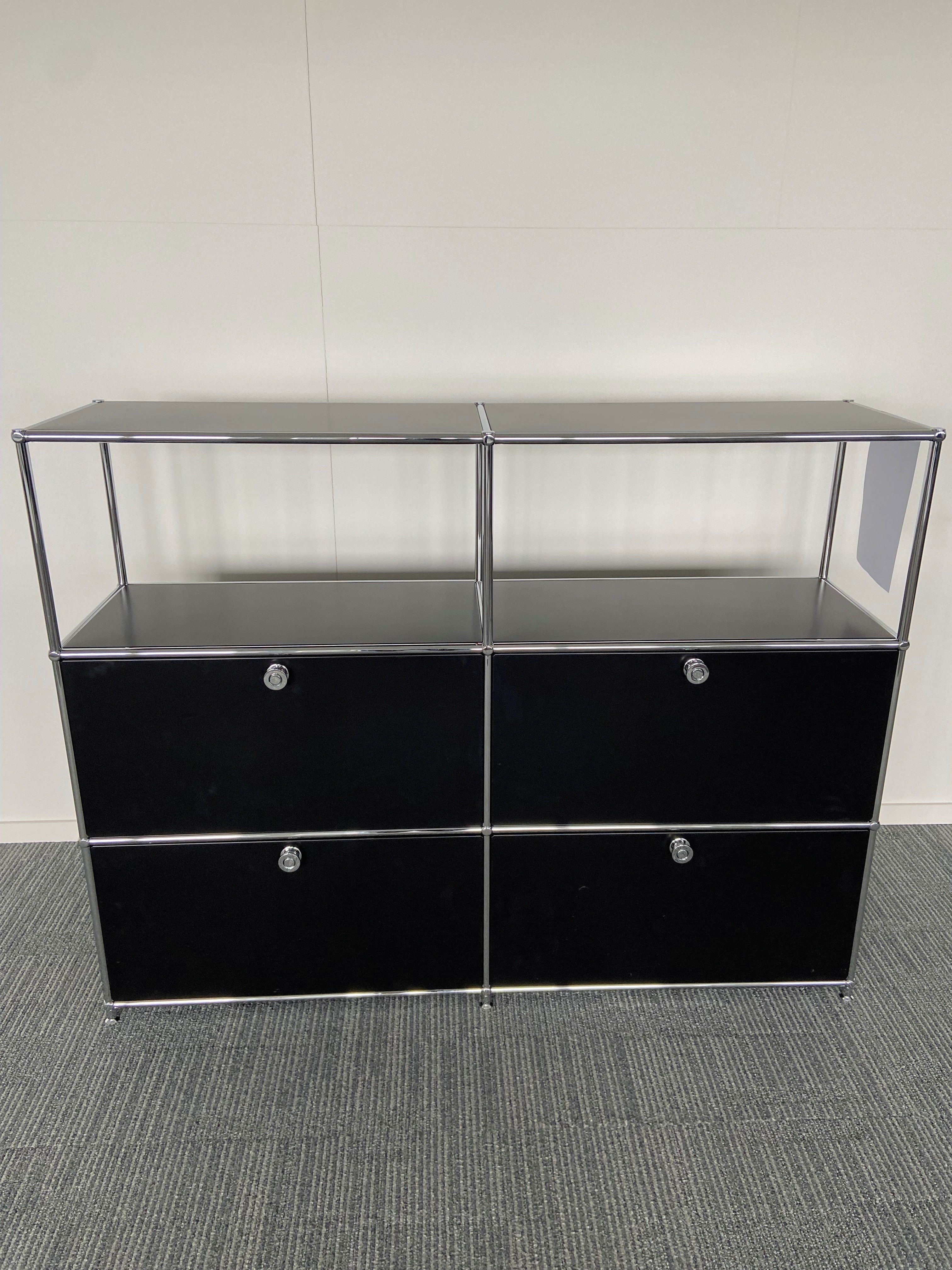 SALE: Sideboard Schwarz 152x119cm