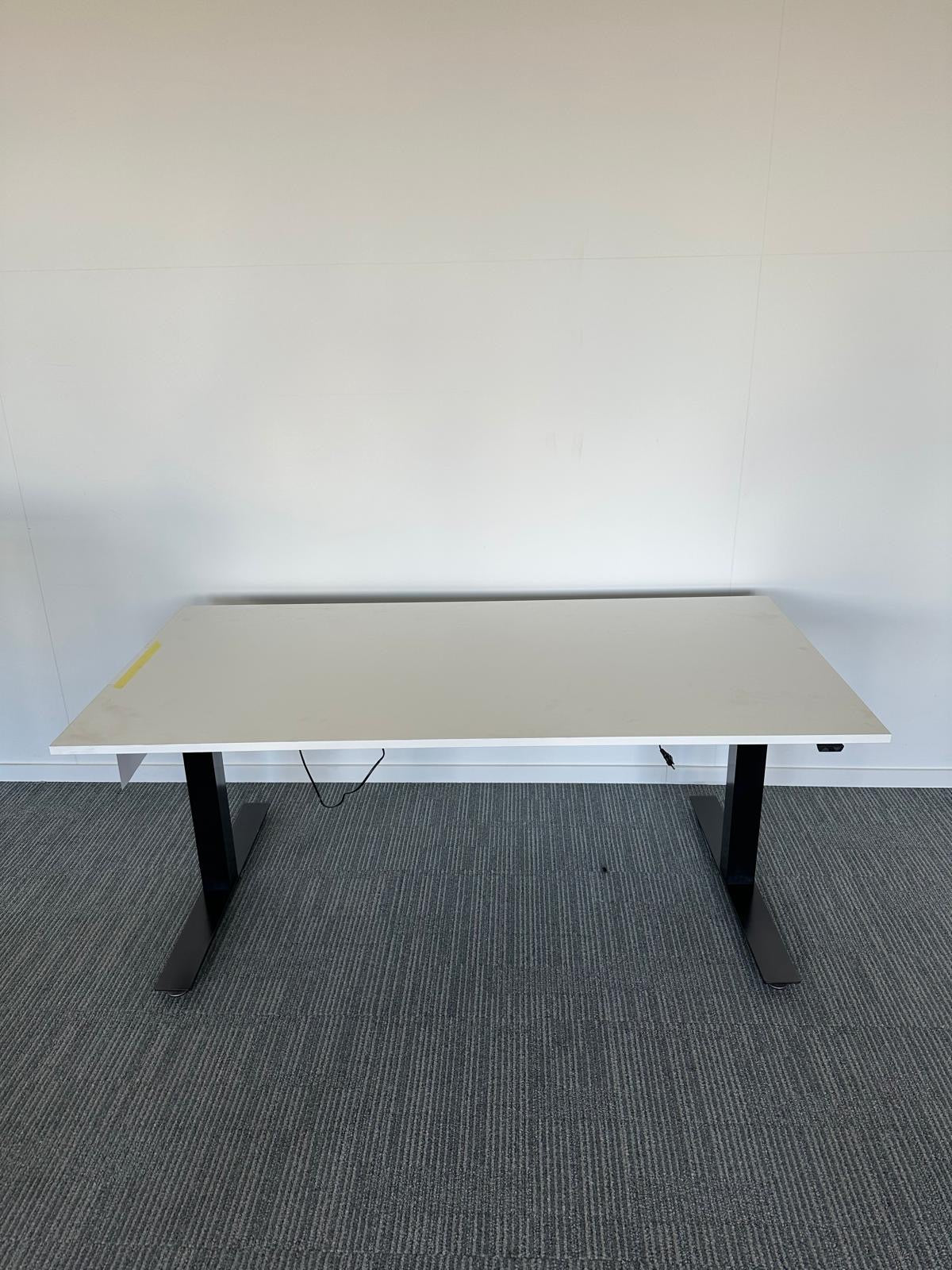 SOLDES : Buffet 77x40x125cm – RAL 2004