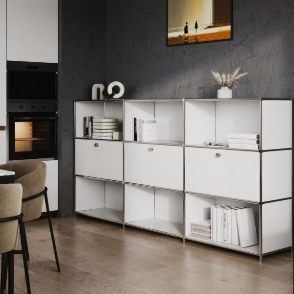 Shelf in white with 3 flaps
